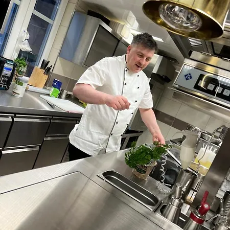 Zum Anker-thulls Restaurant 3* 노이마겐드론