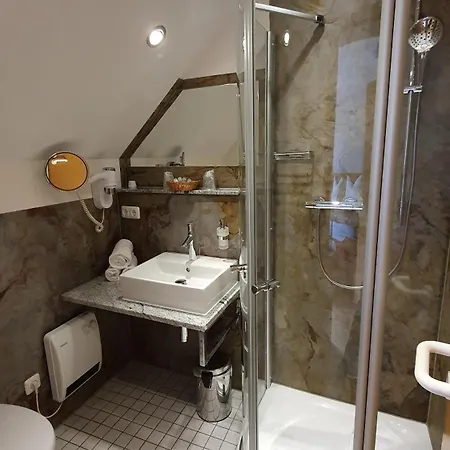 Zum Anker 3* Neumagen-Dhron