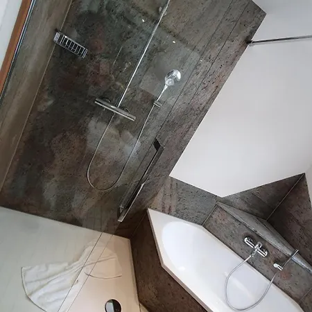 호텔 Zum Anker-thulls Restaurant 노이마겐드론