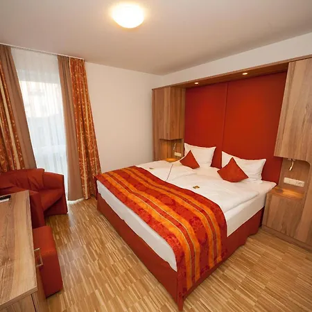 Zum Anker-thulls Restaurant 호텔 노이마겐드론