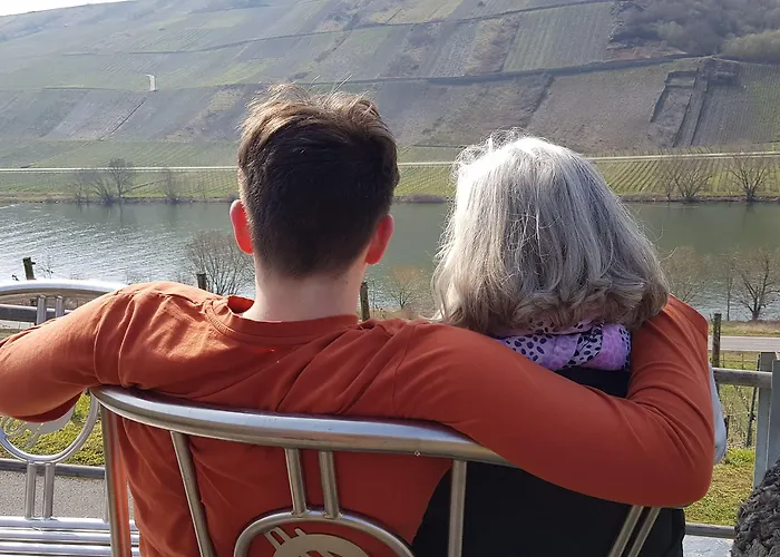 Hotell Zum Anker-thulls Restaurant 3*