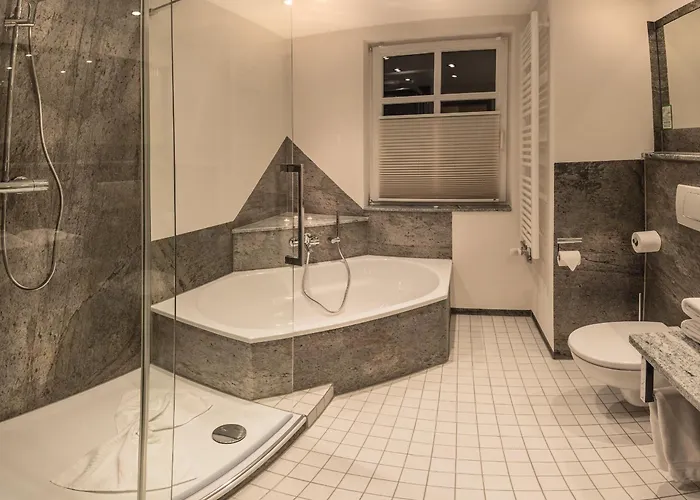 Zum Anker-thulls Restaurant 호텔 노이마겐드론