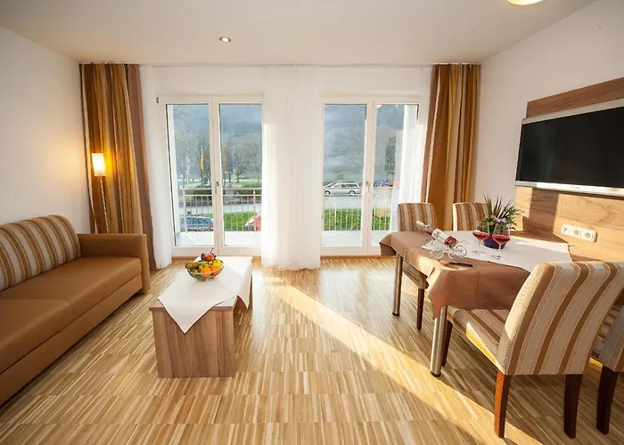 Zum Anker-thulls Restaurant 诺伊马根-德赫龙